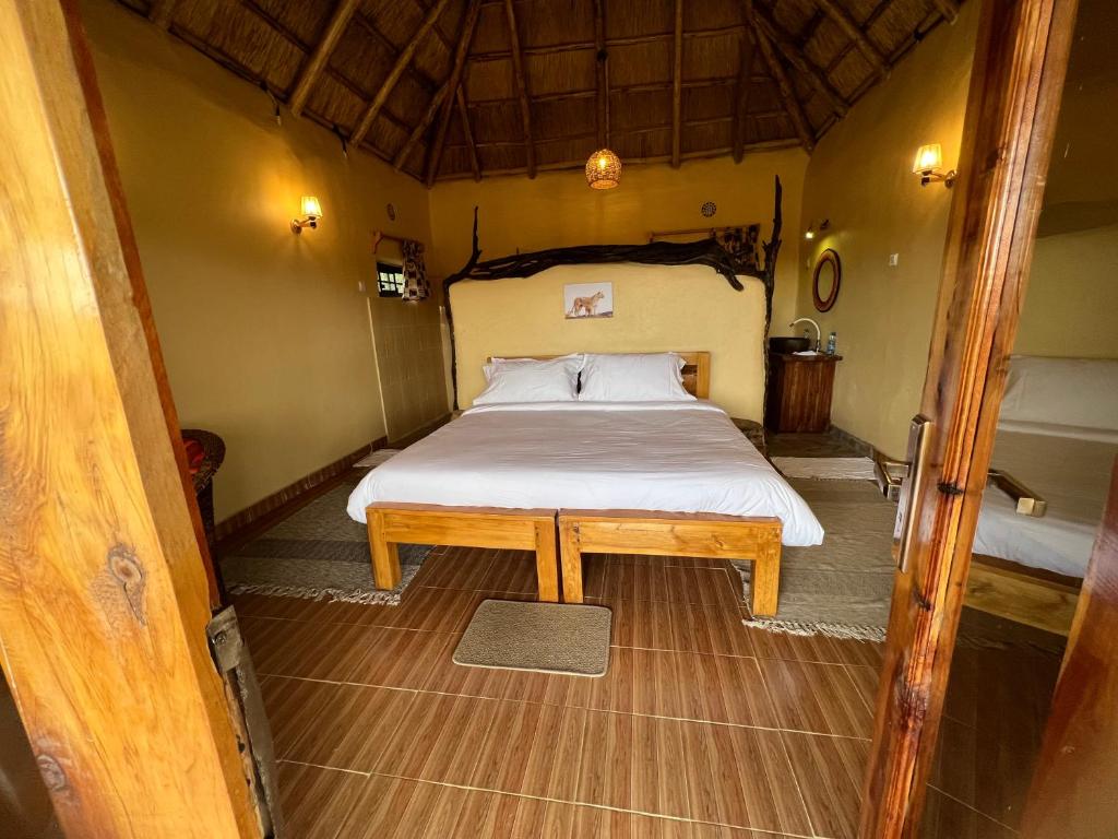 Olaloi Mara camp