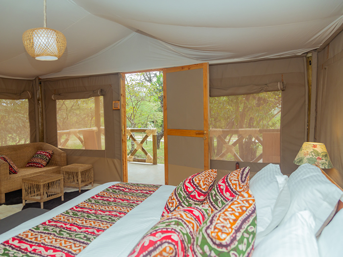 Kipekee Zuri camp